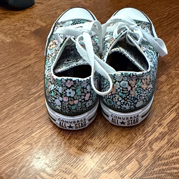 Women’s Converse All Stars Floral Low-Top Sneakers — White Lace Casual Shoes - Picture 3 of 6